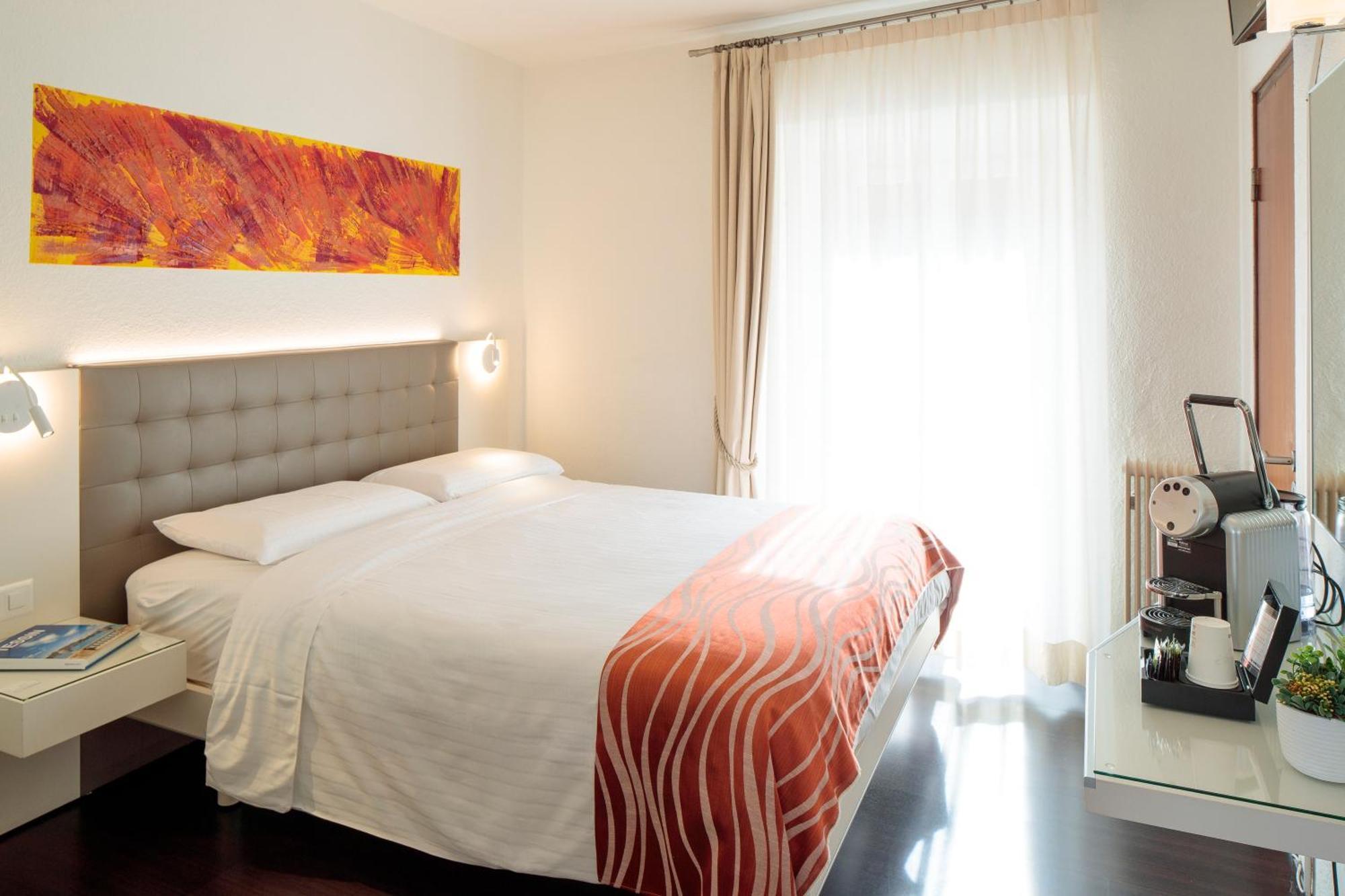 Hotel America Locarno Exteriör bild