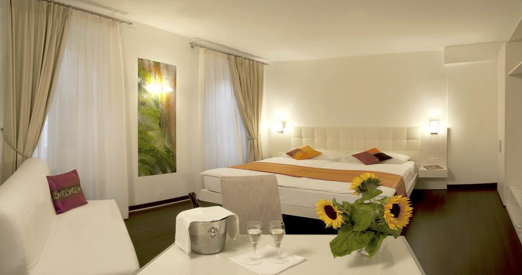 Hotel America Locarno Exteriör bild